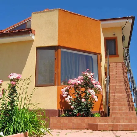 Guest house Maris