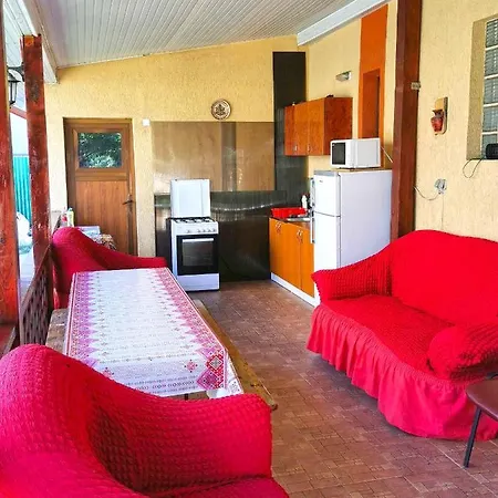 Maris Guest house