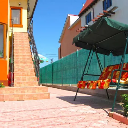 Maris Guest house