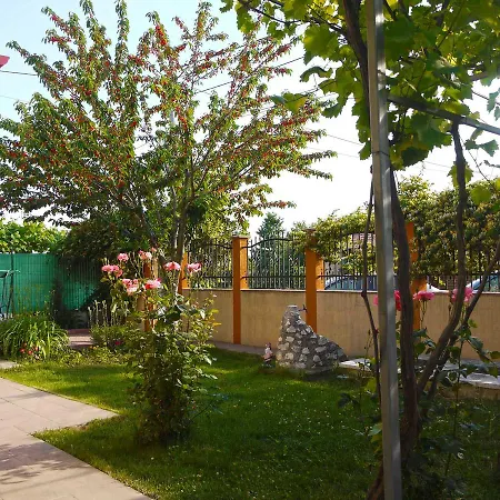 Maris Guest house *